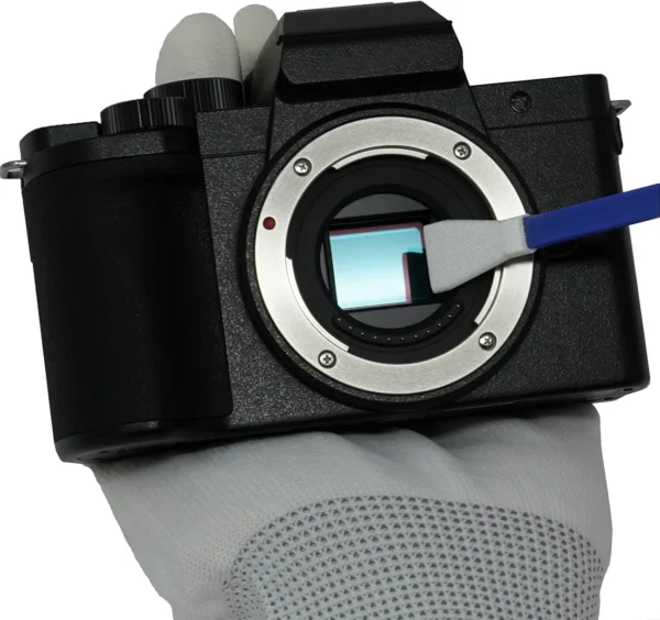 UES Micro 4/3 Sensor Cleaning Kit - Image 3
